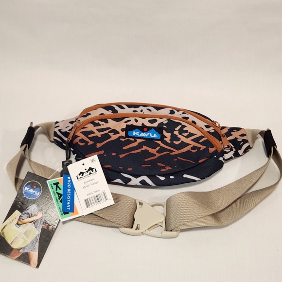 New KAVU Canvas Spectator Belt Bag Hip Fanny Pack Mystic Range Print NWT - Picture 1 of 14